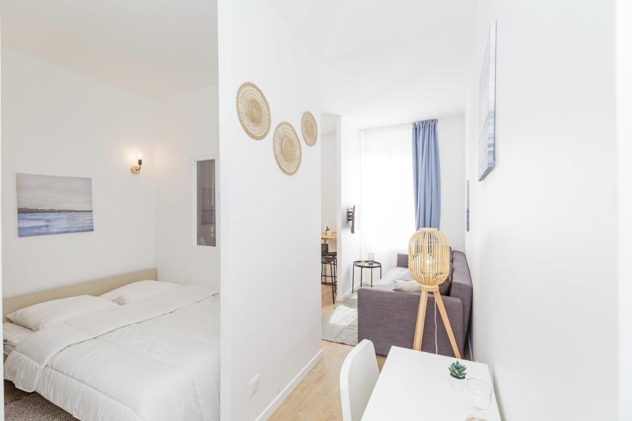 23 M Bright And Renovated Courtyard Side París